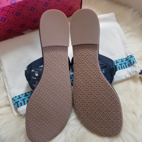 Tory Burch  Sandal - Picture 3 of 3